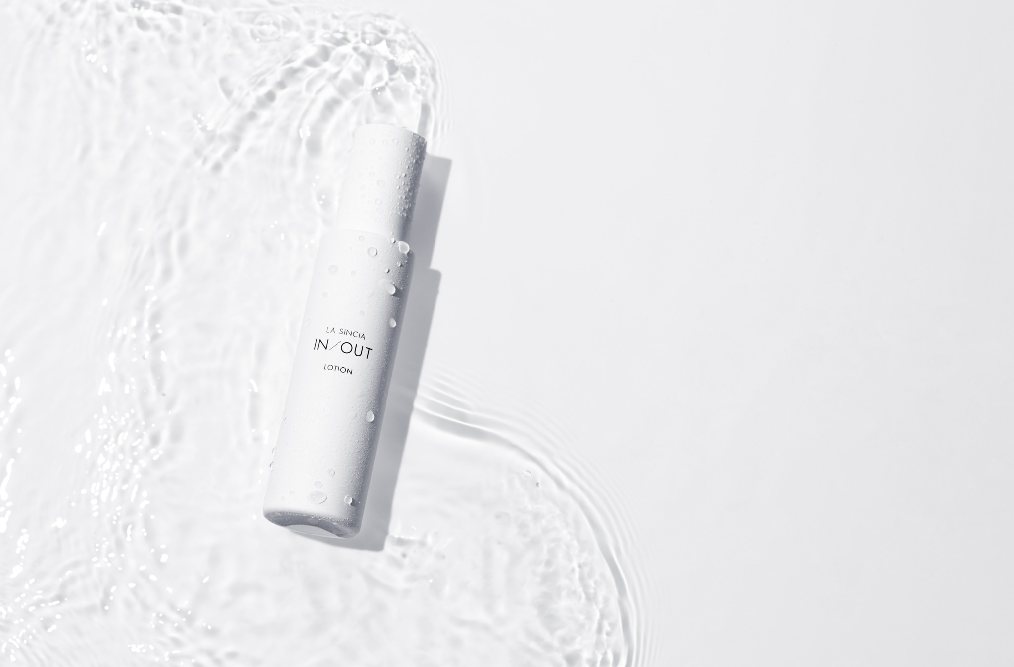 ラシンシア IN/OUT（インアウト）ローション画像