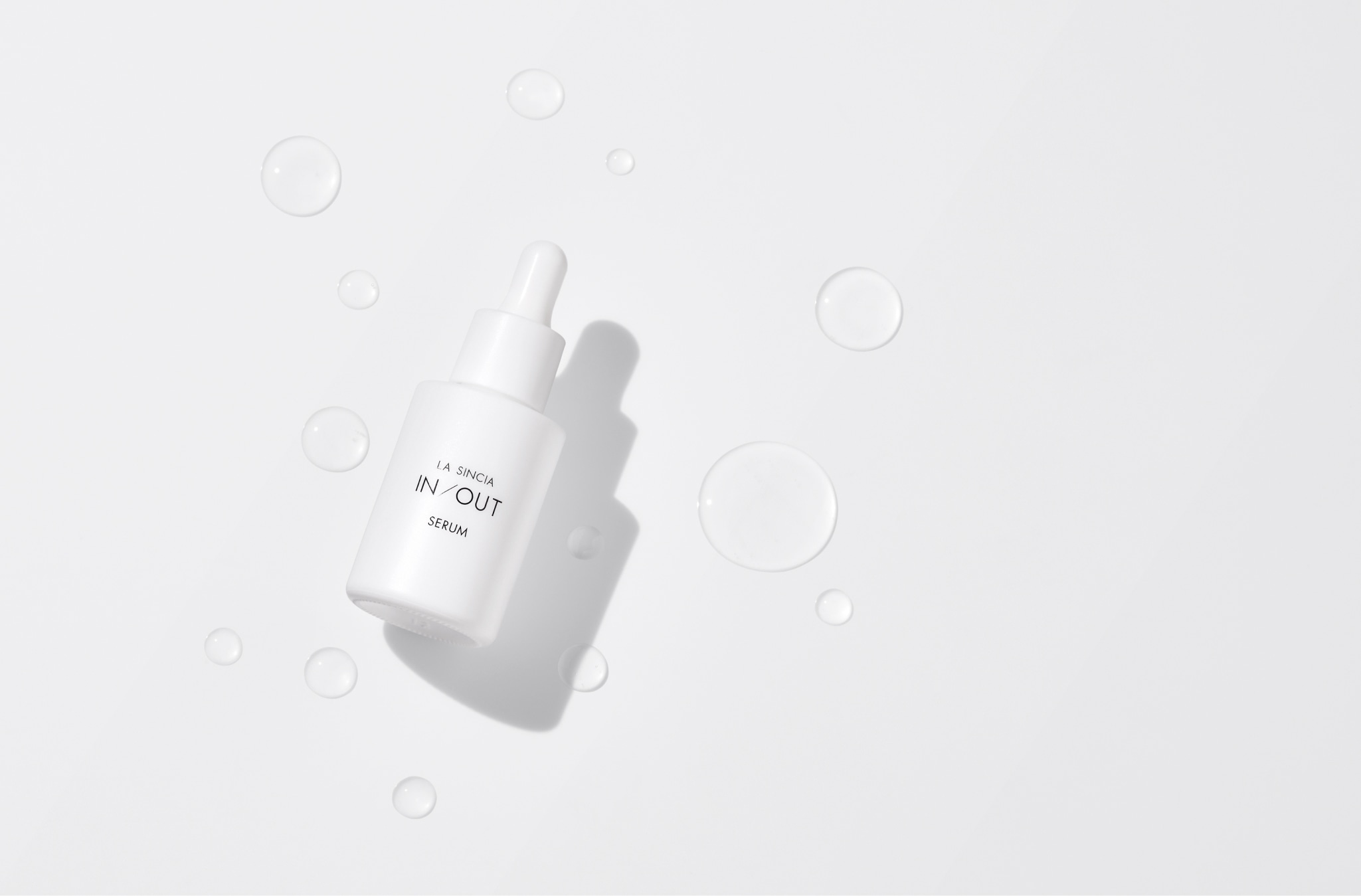 ラシンシア IN/OUT（インアウト）セラム画像